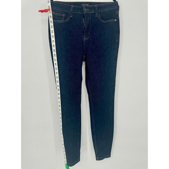 Judy Blue Classic Back Pocket Embroidery Skinny Jeans NWT Size 11 - Picture 4 of 8